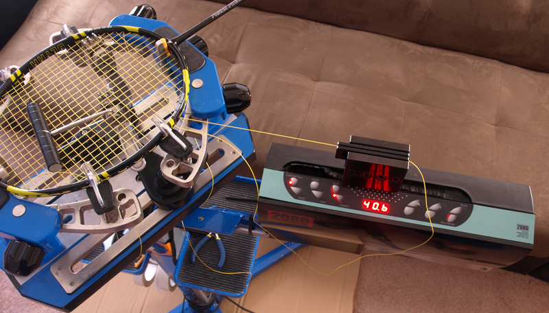 stringing racket